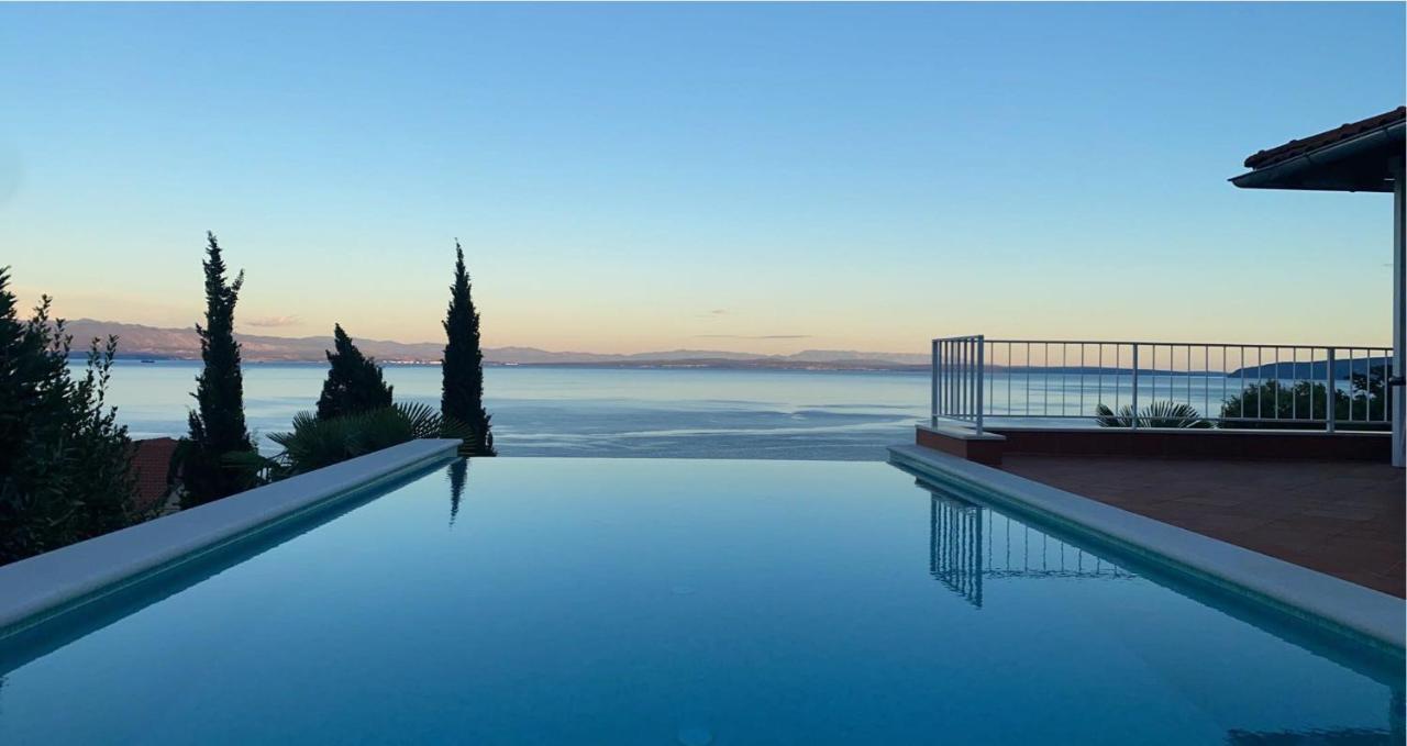 Villa Lovran - 150M To The Beach - Infinity Pool - Incredible Sea View - Fitness Room ภายนอก รูปภาพ