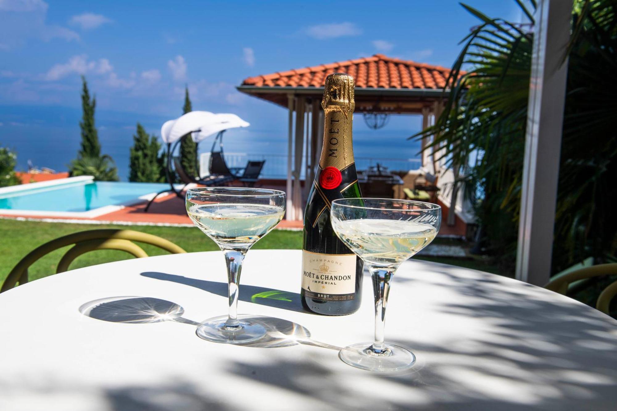 Villa Lovran - 150M To The Beach - Infinity Pool - Incredible Sea View - Fitness Room ภายนอก รูปภาพ