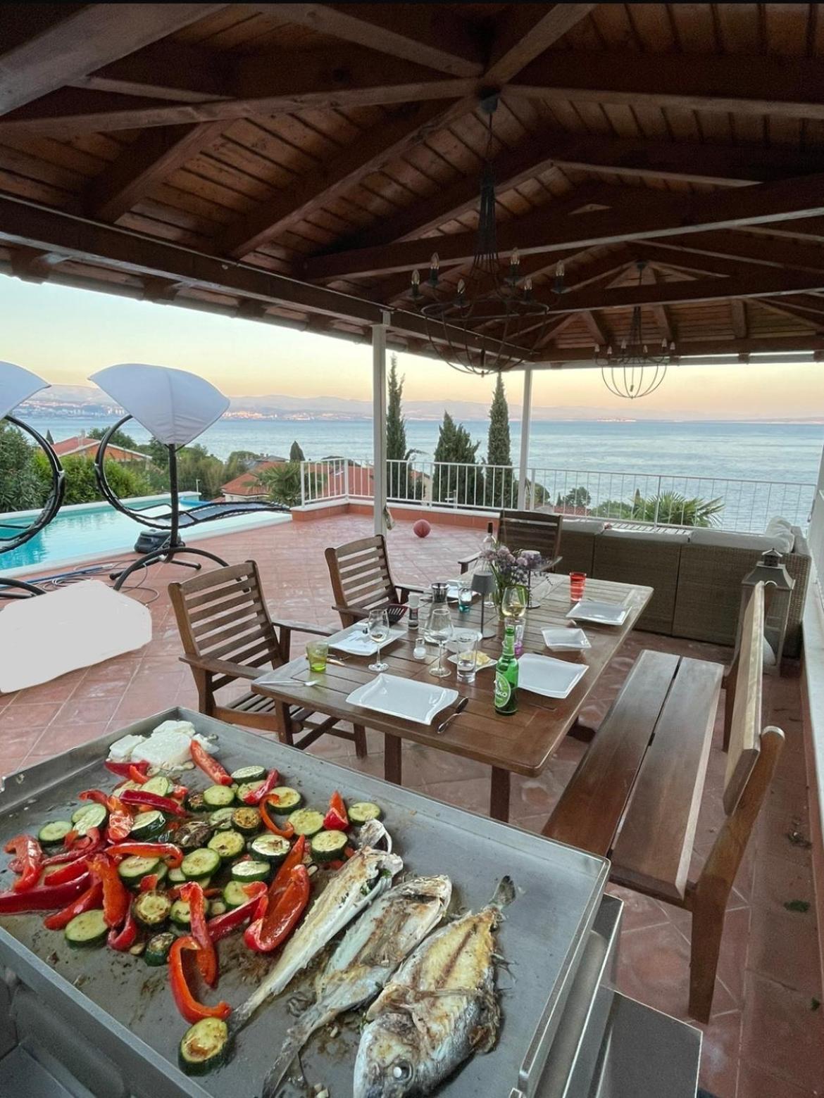 Villa Lovran - 150M To The Beach - Infinity Pool - Incredible Sea View - Fitness Room ภายนอก รูปภาพ